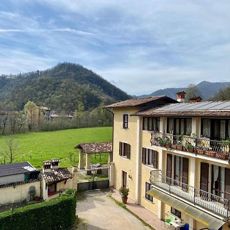 Agriturismo Rocca Dei Marchesi 사비오 치에세 외부 사진
