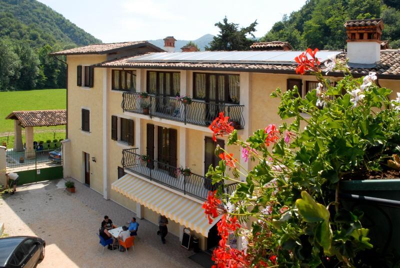 Agriturismo Rocca Dei Marchesi 사비오 치에세 외부 사진